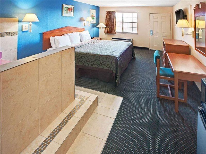 ซูเปอร์ 8 บาย วินด์แฮม เทอร์เรล Hotel เทอร์เรลล์ ภายนอก รูปภาพ